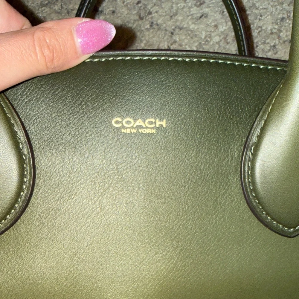 Coach Empire Carryall 40 - Picture 11 of 12